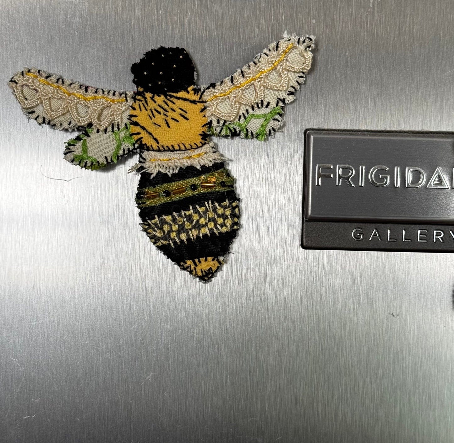 Slow-stitched bee (ssb9)