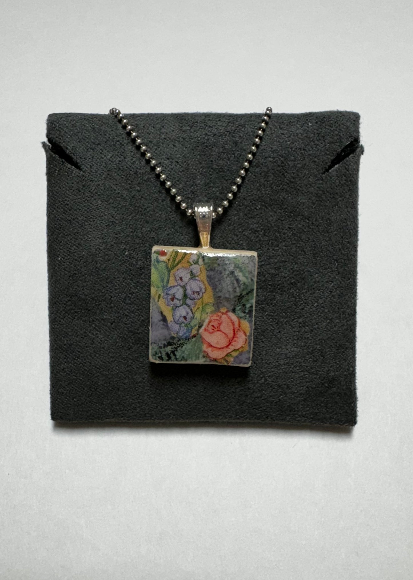 Scrabble Tile Pendant (P6)