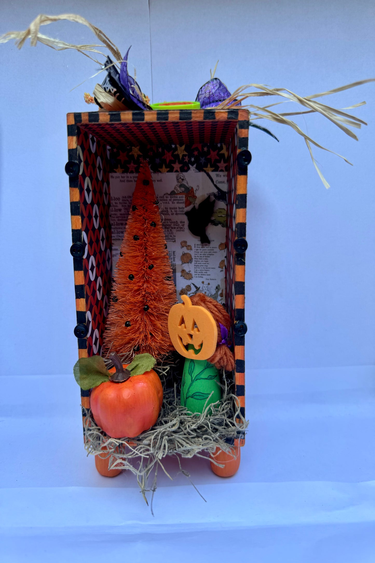 Pumpkin Girl Halloween Diorama