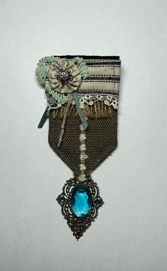 Vintage Blue Jewel Badge