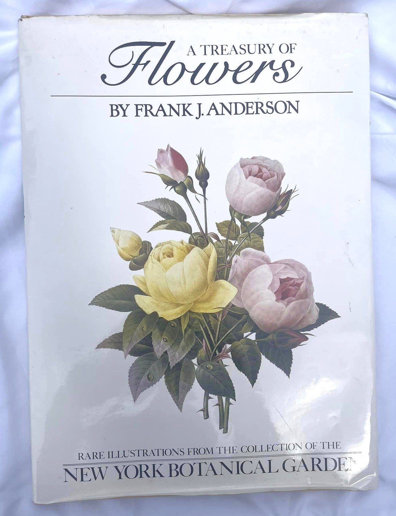 Vintage Book "A Treasury of Flowers" by Frank J. Anderson / New York Botanical Garden