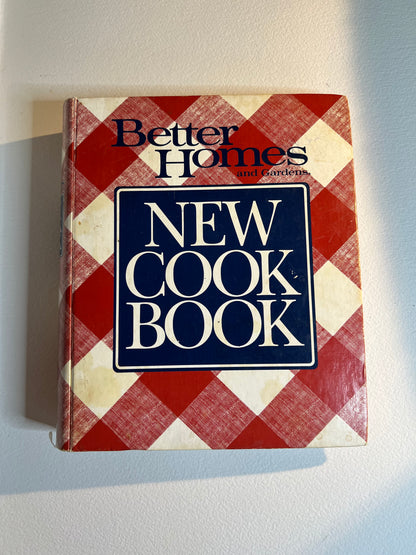 Better Homes and Garden Cook book 1970