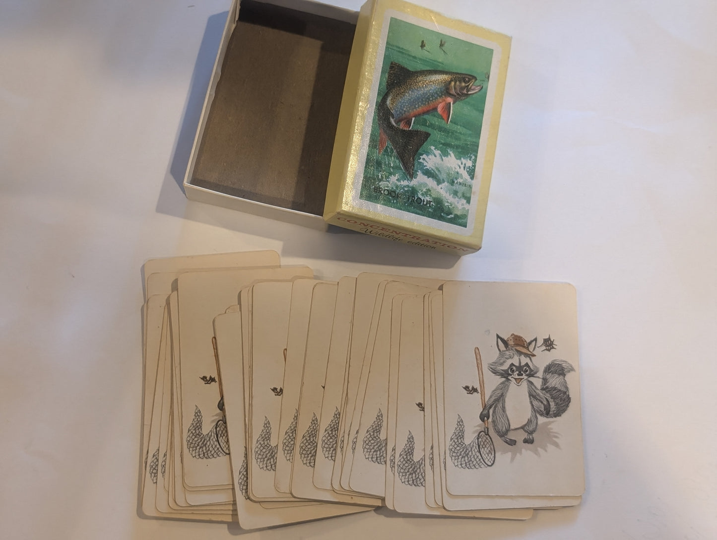 Vintage Wildlife Edition Concentration card game