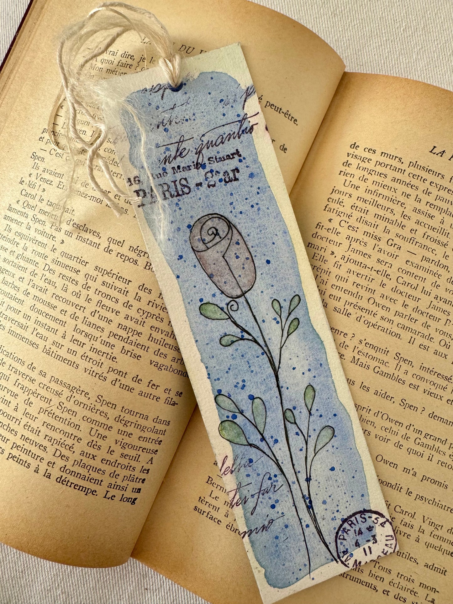 Bookmark - blue flower