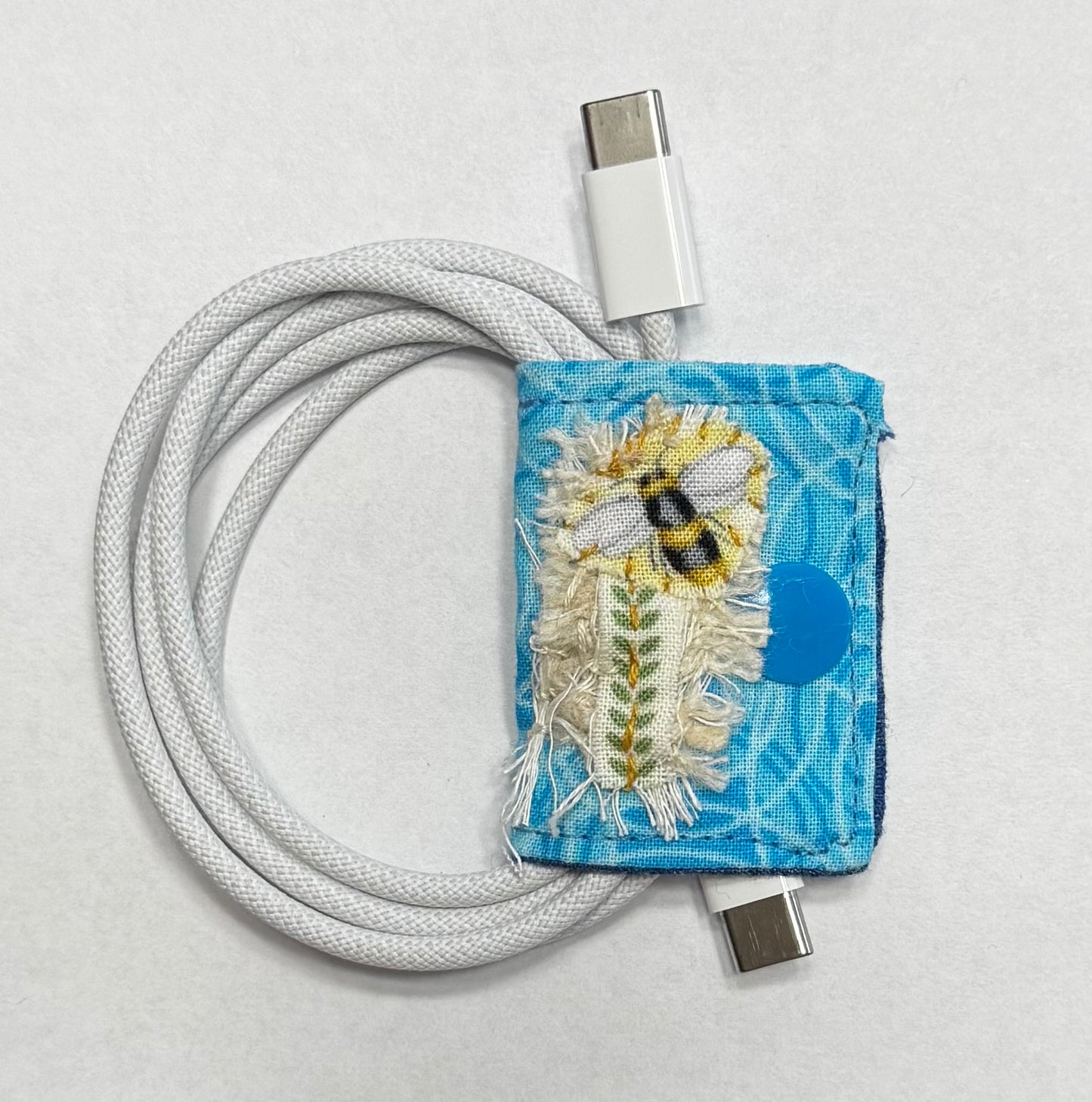 Blue Bee Cord Organizer (small)