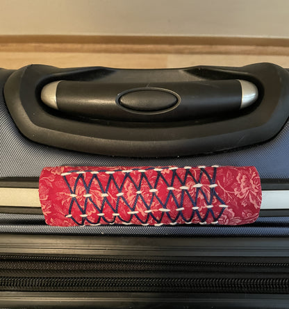 Luggage Handle Wrap with Hidden Pocket