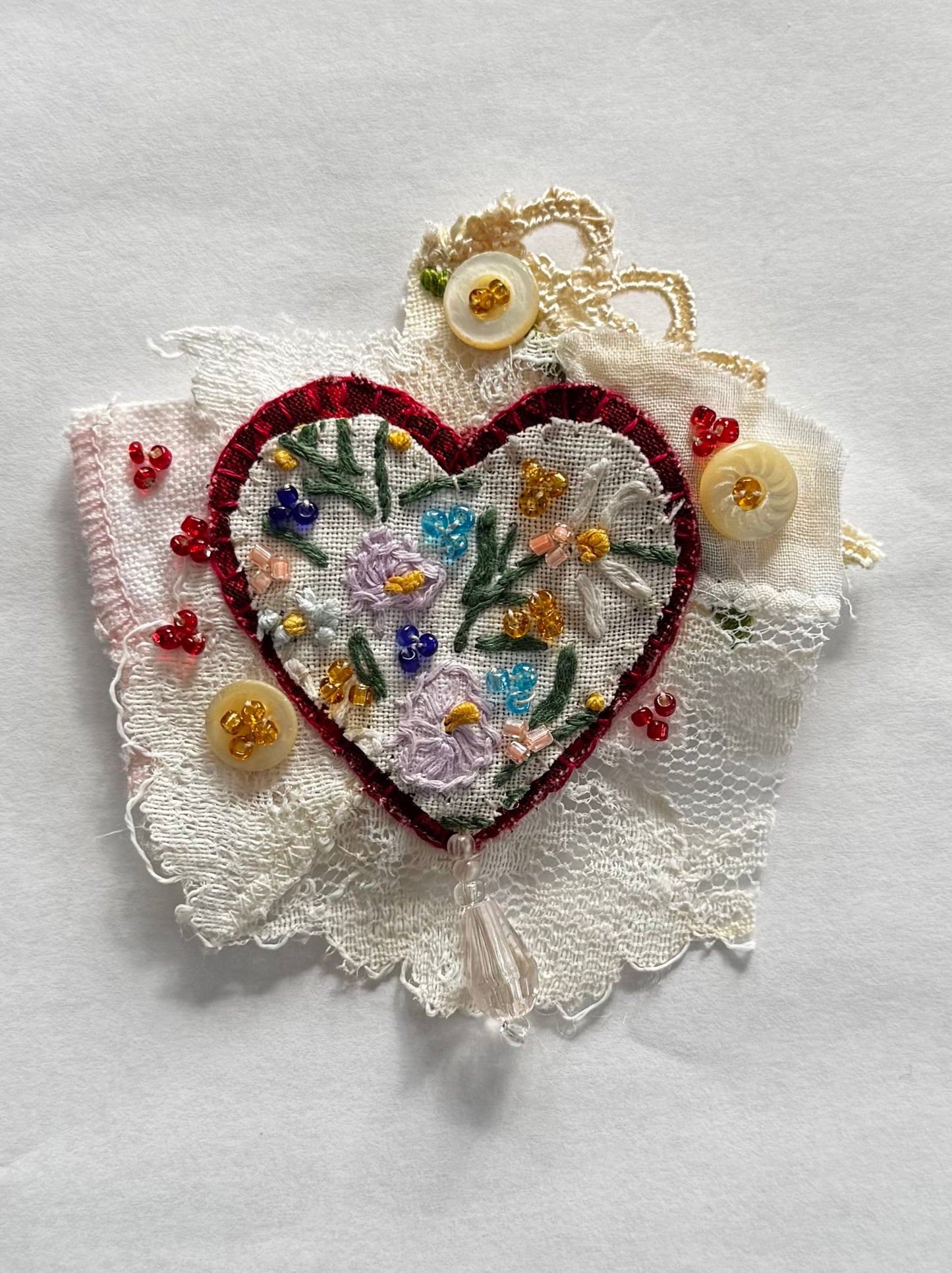 Embroidered Double Heart Fabric Cluster