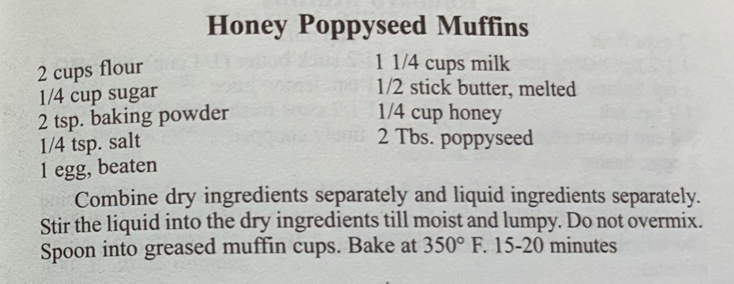 Old Fashioned Muffins Cookbook by Bear Wallow Books