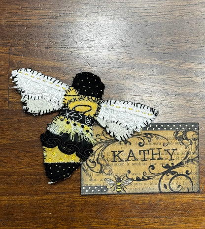 Slow-stitched bee (ssb10)