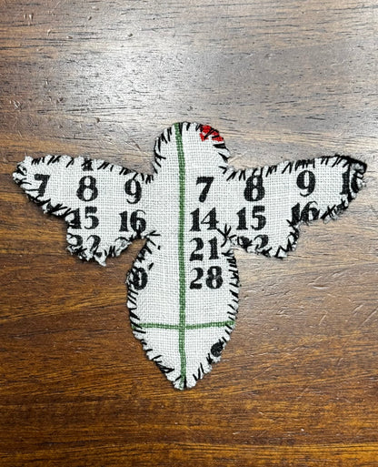 Slow-stitched bee (ssb11)