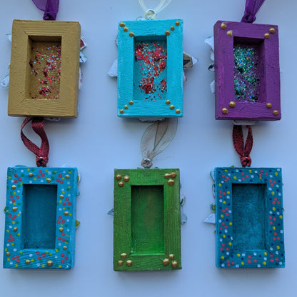 Miniature Flower Vase Christmas Ornament