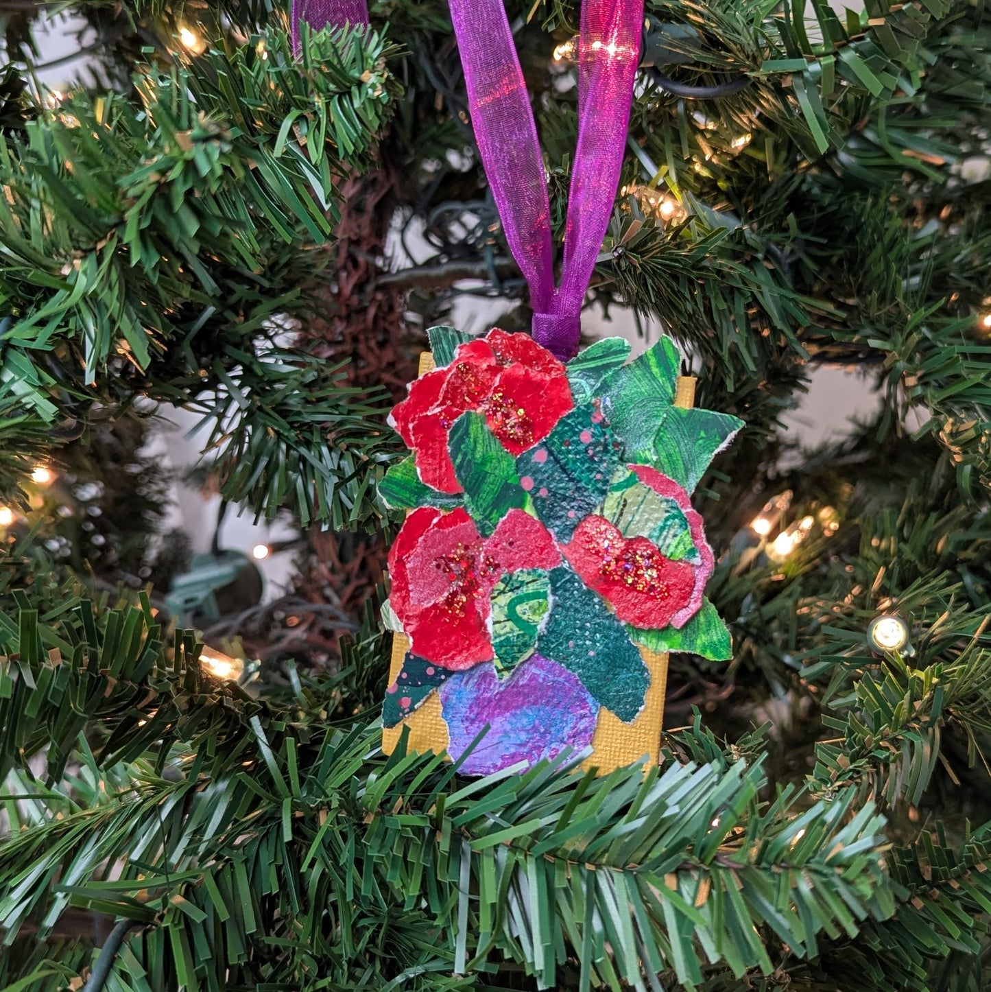 Miniature Flower Vase Christmas Ornament