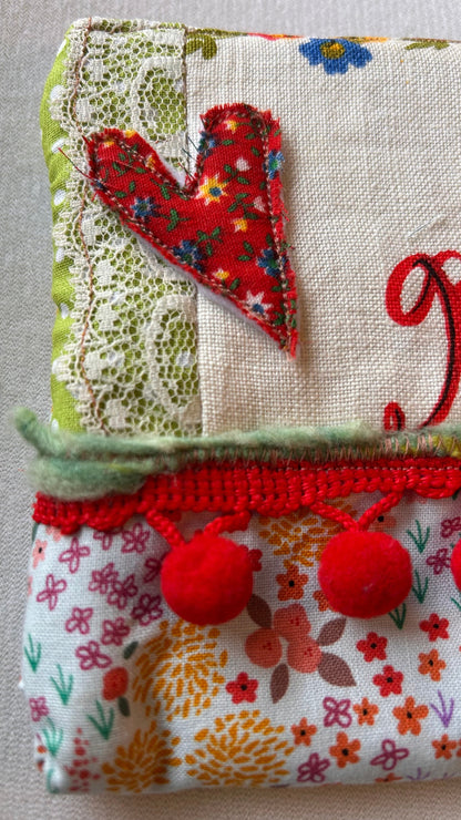 Happiness zipper pouch
