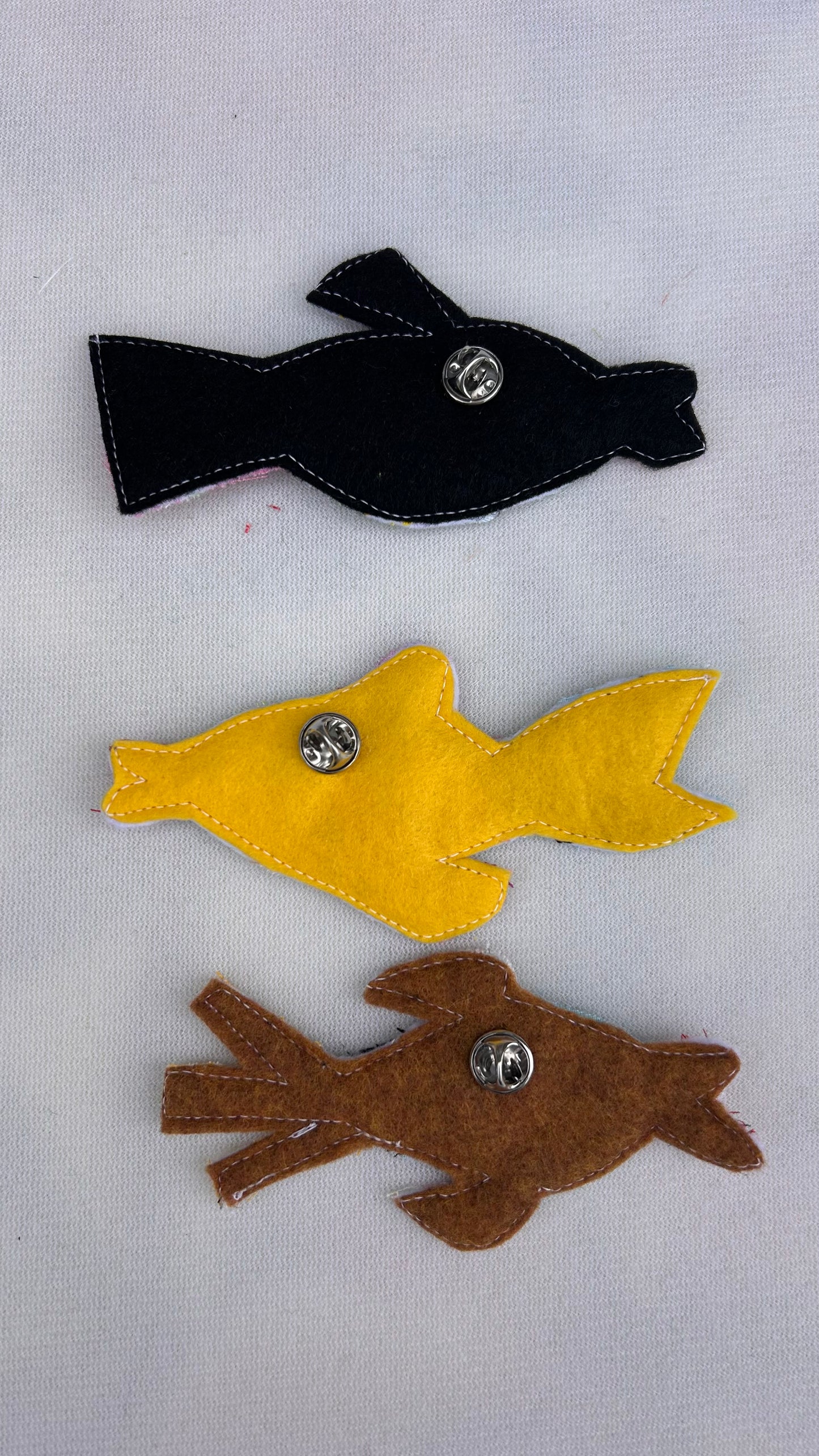 FISHY PINS