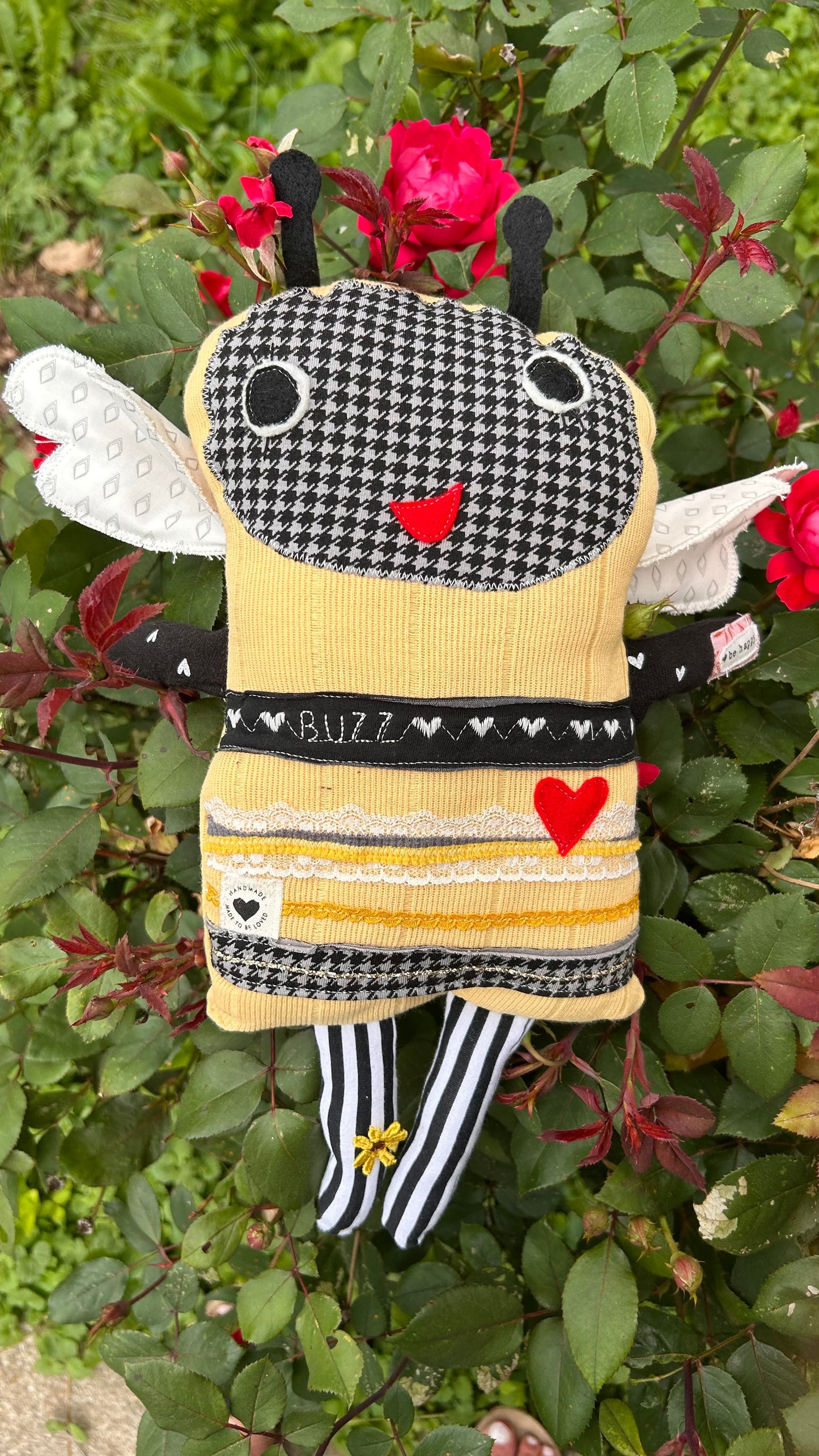 Bumble Bee Buzz #2