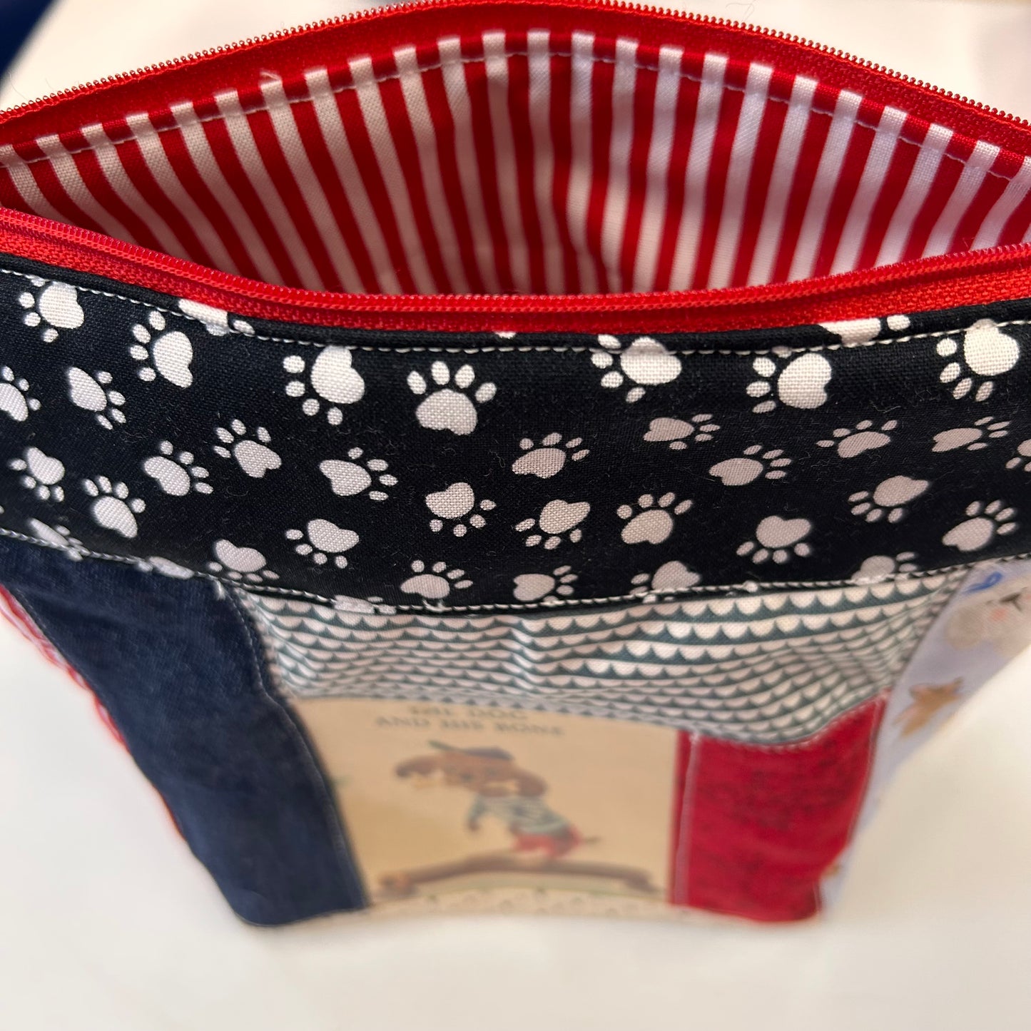 Golden Book Zipper Pouch – Dog & Bone